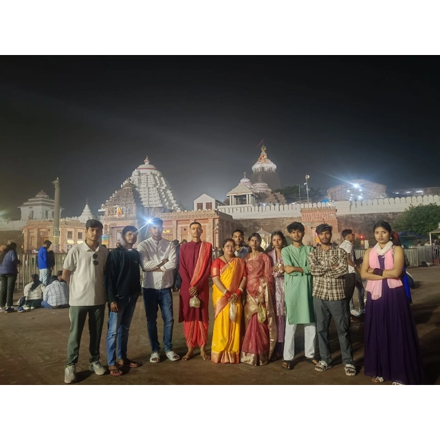 आईसेक्ट विश्वविद्यालय हजारीबाग के भूगोल विभाग के विद्यार्थियों ने किया शैक्षणिक भ्रमण