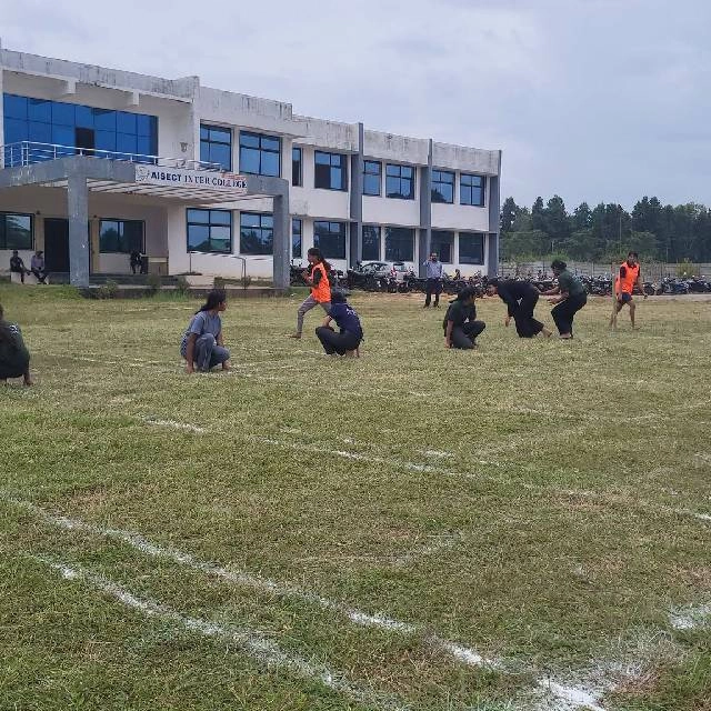 आईसेक्ट विश्वविद्यालय में अंतर्विभागीय खेल प्रतियोगिता, फुटबॉल में आर्ट्स और इंजीनियरिंग फाइनल में
