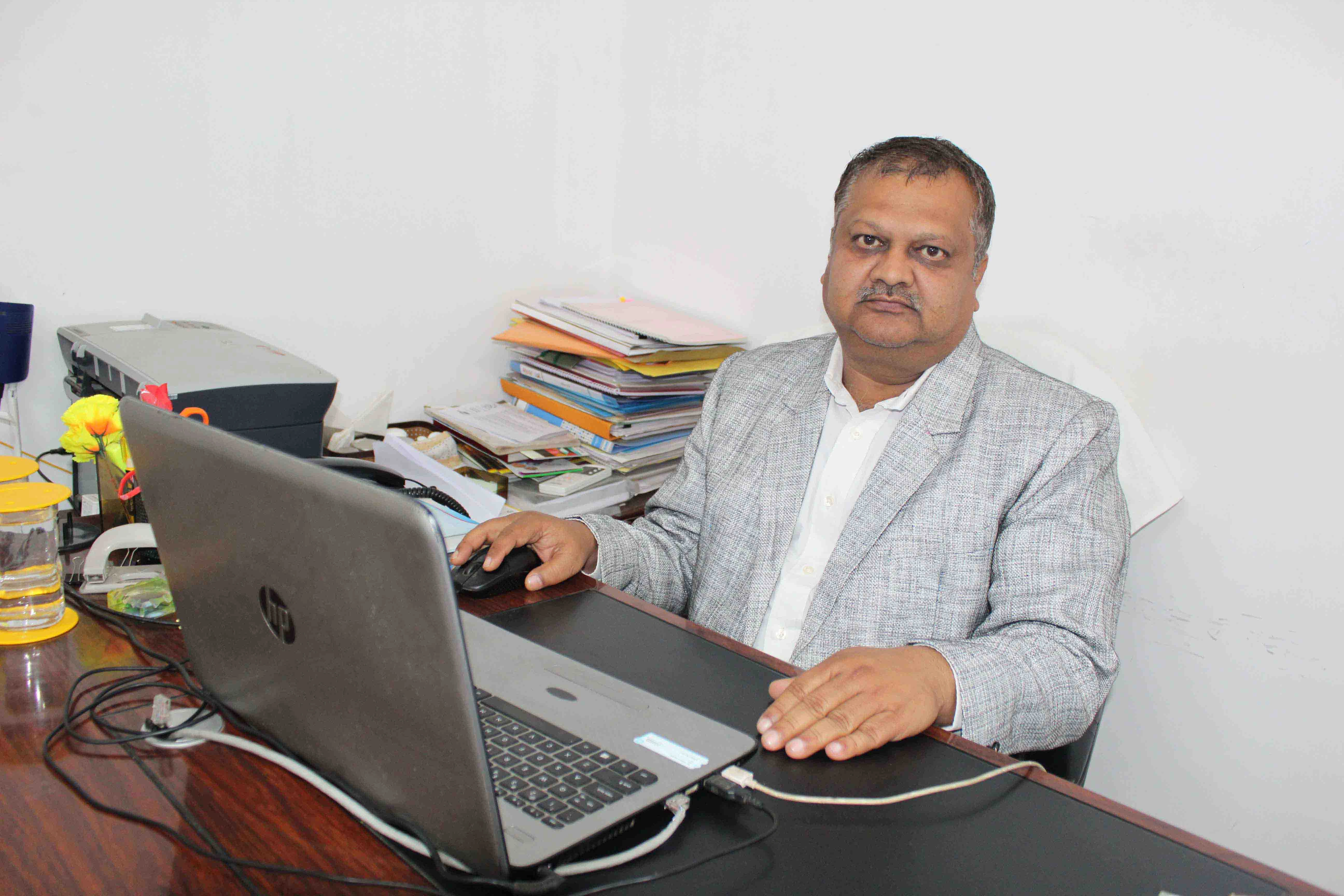 Registrar Sir
